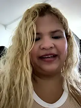 lilith cut3 online show from February 8, 12:30 am