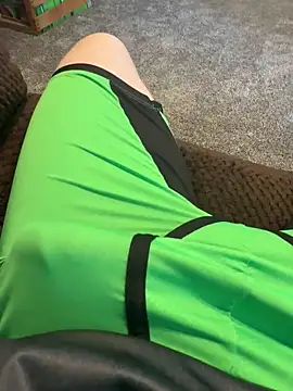 GayMITwink online show from April 14, 8:25 pm