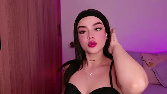 DulceDuarte online show from January 7, 1:10 am