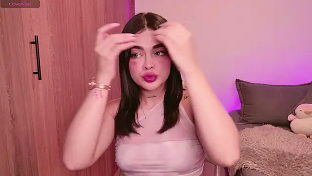 DulceDuarte online show from November 12, 5:00 am