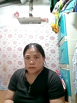 Snapshot of pinay_labb chatting on November 3, 10:57 pm pinay labb online show from November 3, 10:57 pm