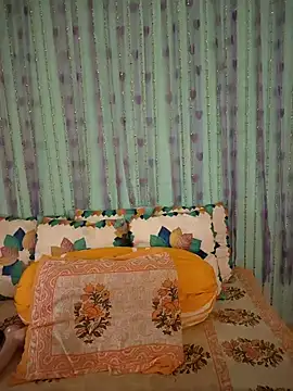 Snapshot of Ishu_Lovee chatting on June 11, 6:32 am Ishu Lovee online show from June 11, 6:32 am