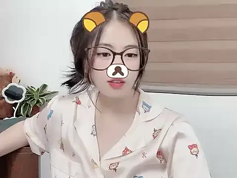 Amelia-babee online show from September 13, 5:13 pm