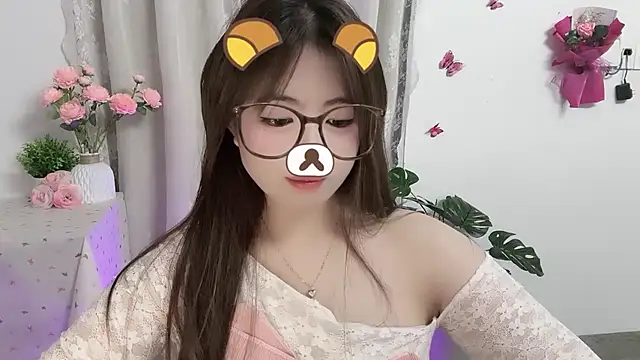 Amelia-babee online show from June 1, 12:05 pm