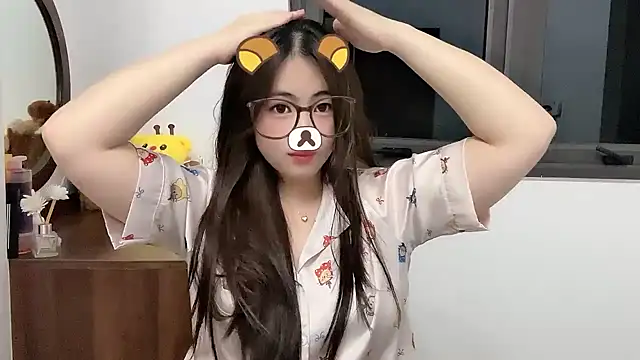 Amelia-babee online show from November 12, 11:03 am