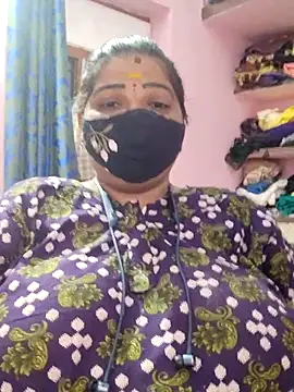 Snapshot of lathikaqueentamil chatting on November 4, 8:51 am lathikaqueentamil online show from November 4, 8:51 am