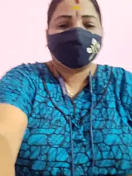 Snapshot of lathikaqueentamil chatting on October 27, 5:14 pm lathikaqueentamil online show from October 27, 5:14 pm