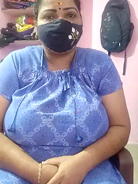 Snapshot of lathikaqueentamil chatting on November 11, 11:42 pm lathikaqueentamil online show from November 11, 11:42 pm