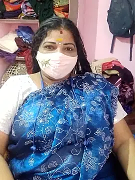 Snapshot of lathikaqueentamil chatting on November 25, 2:34 am lathikaqueentamil online show from November 25, 2:34 am