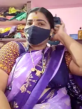 Snapshot of lathikaqueentamil chatting on November 5, 5:38 pm lathikaqueentamil online show from November 5, 5:38 pm