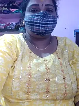 Snapshot of lathikaqueentamil chatting on October 30, 11:52 am lathikaqueentamil online show from October 30, 11:52 am