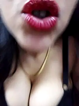 Snapshot of Princessa05 chatting on December 20, 3:48 pm Princessa05 online show from December 20, 3:48 pm