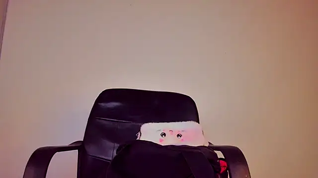 Madison charlotte online show from October 23, 4:33 am