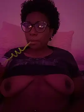 Snapshot of Tu_GataLinda chatting on October 26, 3:51 am Tu GataLinda online show from October 26, 3:51 am