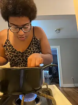 Snapshot of Tu_GataLinda chatting on November 20, 5:13 pm Tu GataLinda online show from November 20, 5:13 pm