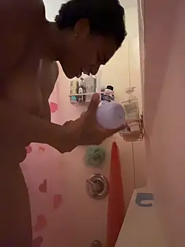 Snapshot of Tu_GataLinda chatting on November 10, 1:27 pm Tu GataLinda online show from November 10, 1:27 pm