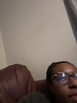 Snapshot of Tu_GataLinda chatting on November 23, 2:54 am Tu GataLinda online show from November 23, 2:54 am