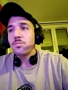 JuicyBigcockxh online show from March 4, 8:16 pm