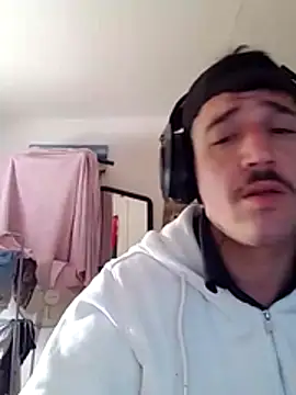 JuicyBigcockxh online show from May 14, 2:58 pm