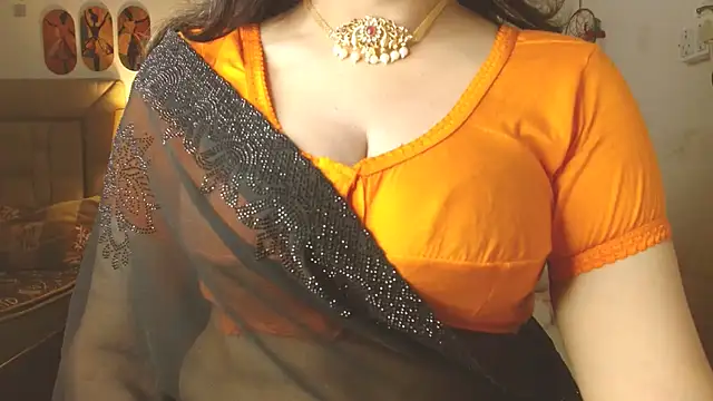 Jazz kaur  online show from July 17, 7:38 am