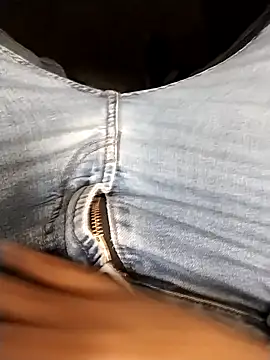 Snapshot of Ajayy01 chatting on November 25, 4:07 pm Ajayy01 online show from November 25, 4:07 pm