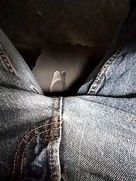 Snapshot of Ajayy01 chatting on October 30, 7:39 am Ajayy01 online show from October 30, 7:39 am