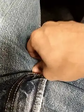 Ajayy01 online show from December 18, 3:27 pm