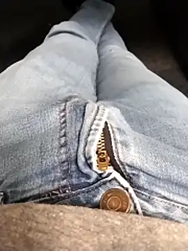 Ajayy01 online show from April 15, 2:43 pm