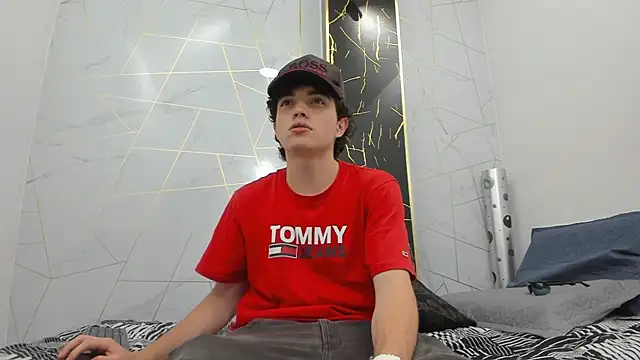 dia fax18 online show from October 30, 3:49 am