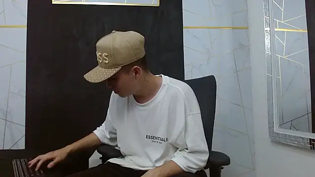 dia fax18 online show from January 11, 7:21 pm