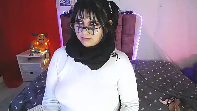 saragon1 online show from March 9, 5:38 pm