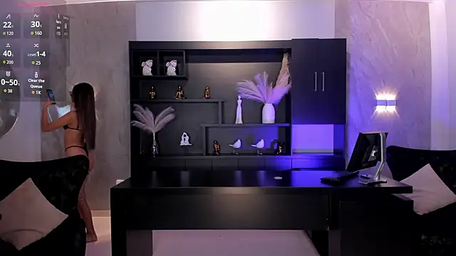 MaddyOwens online show from November 22, 11:42 am