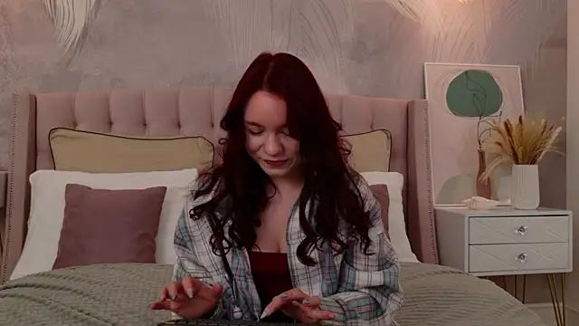 Snapshot of NoraHaynes chatting on June 10, 2:13 am NoraHaynes online show from June 10, 2:13 am