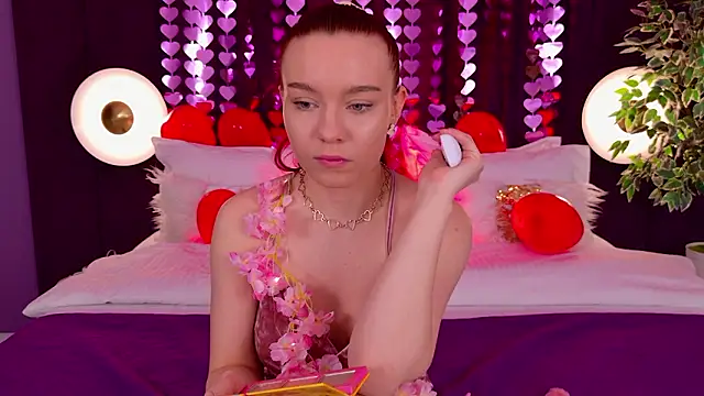 NoraHaynes online show from February 15, 3:07 am