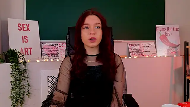 NoraHaynes online show from May 28, 3:03 am