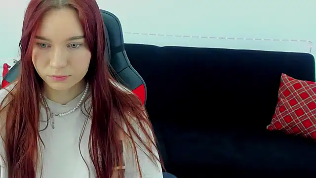 NoraHaynes online show from December 16, 3:00 am