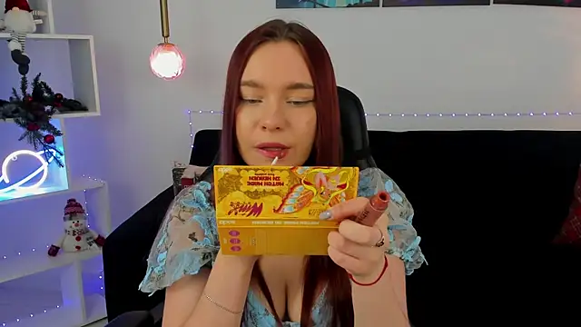 NoraHaynes online show from December 23, 3:17 am