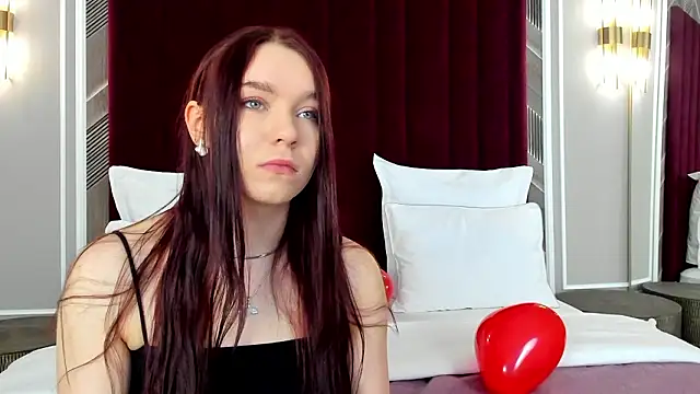 NoraHaynes online show from February 20, 3:14 am