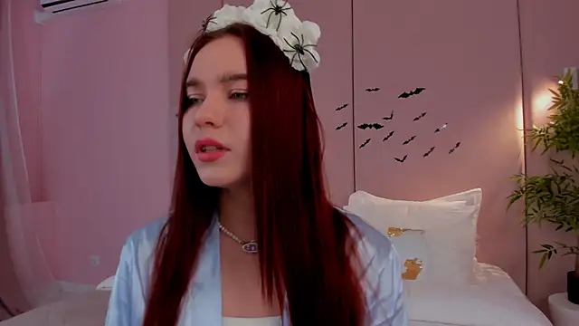 NoraHaynes online show from October 27, 3:07 am