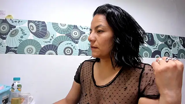 Snapshot of Megan_Milf__ chatting on September 30, 12:00 pm Megan Milf online show from September 30, 12:00 pm