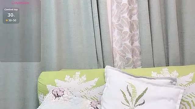 Aiyi909- online show from January 13, 3:05 pm