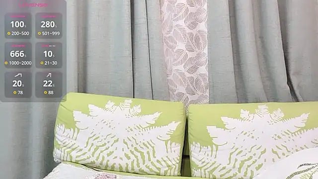 Snapshot of Aiyi909- chatting on November 14, 4:43 pm Aiyi909- online show from November 14, 4:43 pm