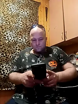 fbsinfo online show from November 29, 9:04 pm