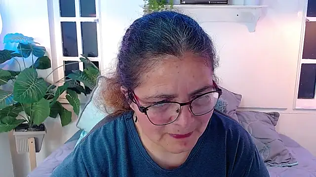 Linda banks  online show from March 14, 1:22 am