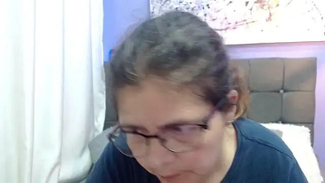 Linda banks  online show from April 8, 11:44 am