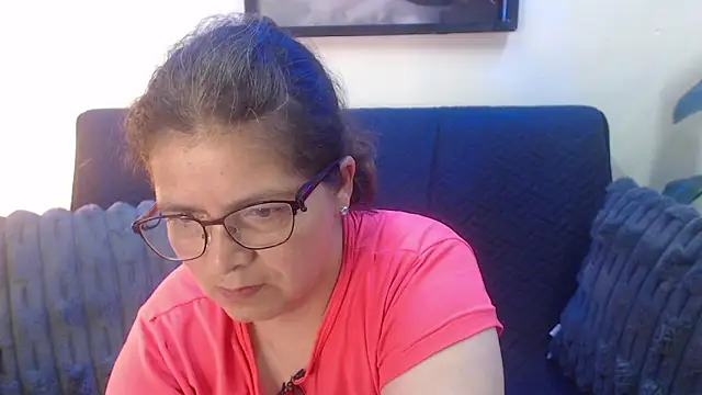 Linda banks  online show from November 12, 11:58 am