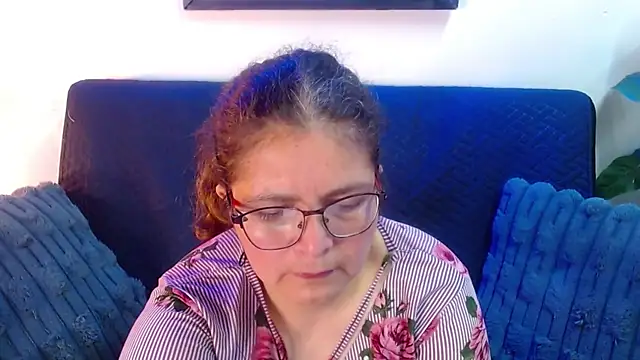 Linda banks  online show from May 21, 1:47 am