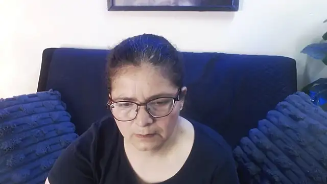 Linda banks  online show from March 6, 2:06 am