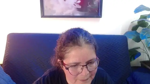 Linda banks  online show from March 28, 8:10 pm