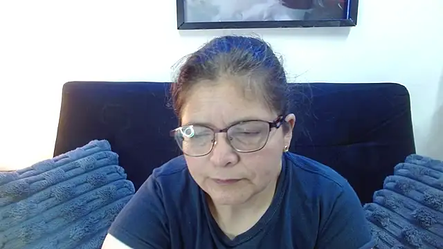 Snapshot of Linda_banks_ chatting on September 12, 1:39 am Linda banks online show from September 12, 1:39 am